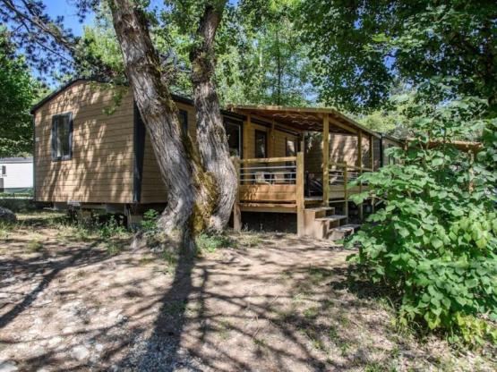 Mobilheim Premium Trendy 28m²- in Flussnähe - 2 Schlafzimmer + überdachte Terrasse -