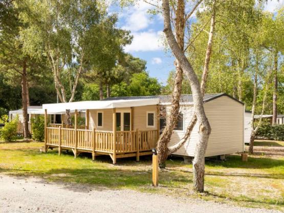 Mobilheim Confort 28m² (2 Schlafzimmer ) + Terrasse + TV