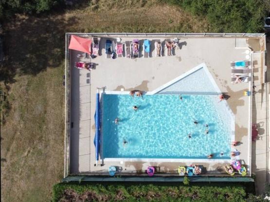 Zeltplatz, ohne Fahrzeug auf dem Stellplatz (im Preis inbegriffen: 2 Personen)