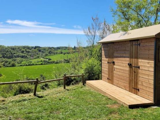 Standplaats Premium Freecamp + electriciteit 10A met een Freecamp