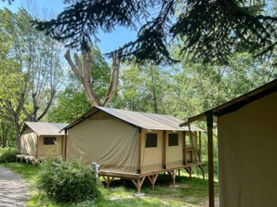 Lodge Kenya Evasion Confort 34m² - 2 Zimmer 2/5 Personen (mit Sanitäranlagen) + Terrasse