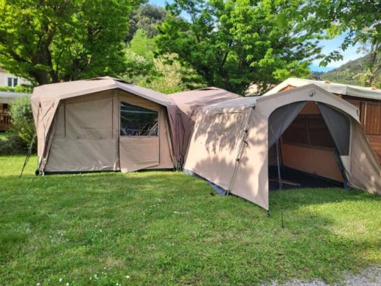 Ausgestattetes Zelt – Großes Modell 'Bereit zum Campen' New 2025