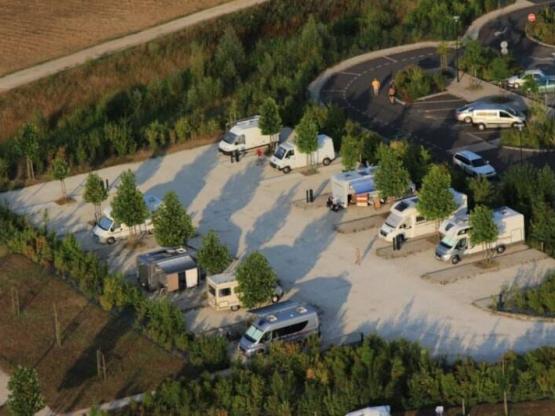 Stellplatz Wohnmobil mit Strom