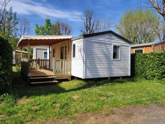 Mobilheim Confort 2 Schlafzimmer Halbüberdachte Terrasse