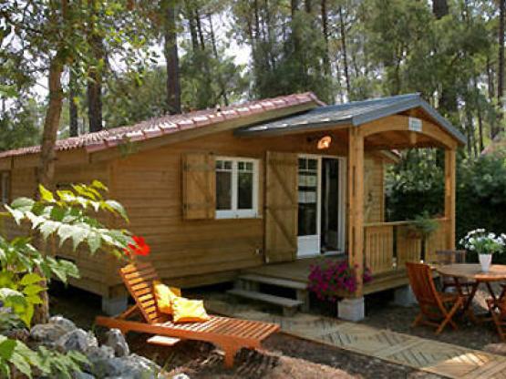 Chalet Charlay en madera con terraza - 35 m² con aire acondicionado