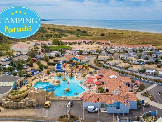 Stellplatz B : Zelt + Auto + Strom 10A