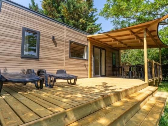 COTTAGE Premium SPA privé  35m² 3 ch + TV + Lave-vaisselle + climatisation + plancha + terrasse XL