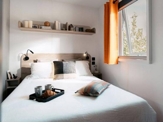 Mobilheim CAHITA Etape - 1 zimmer (Reinigung + Bettwäsche und Handtücher)
