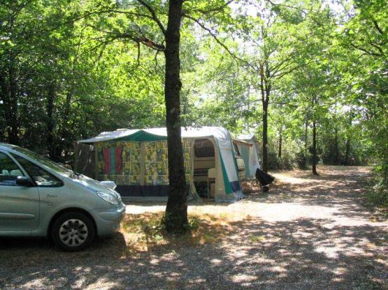 Pauschale PRIVILEGE 110 - 120m² + Strom 10 Amp  + Fahrzeug + Zelt / Wohnwagen