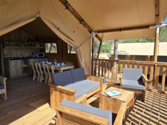 Geräumiges Lodge-Zelt - 2 Zimmer - 35 m² + 16m² private Terrasse