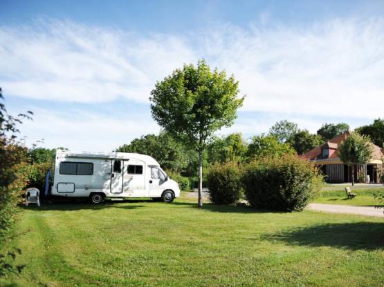 Forfait privilège (emplacement + tente ou caravane ou voiture) avec électricité et eau