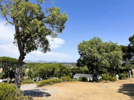 Emplacement tentes uniquement