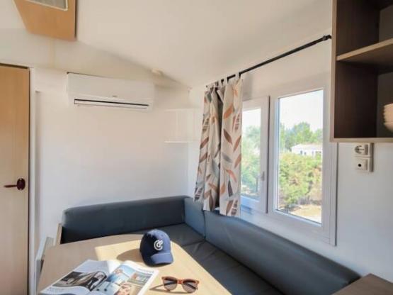 Mobilheim für 4 Personen mit großer Terrasse (mit Klimaanlage)