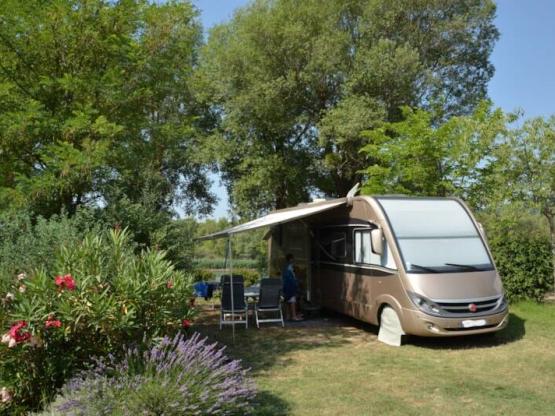 Stellplatz Confort 130m²