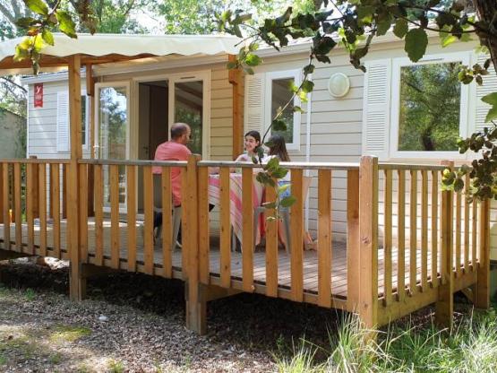 Mobile-home Confort 3 bedrooms 33m² - Half-covered terrace - air-conditioning