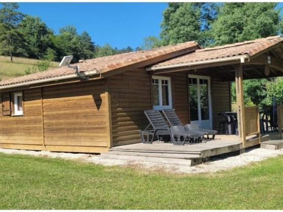 Chalet Charlay 35 m² / 2 Zimmer - überdachte Terrasse 12 m²