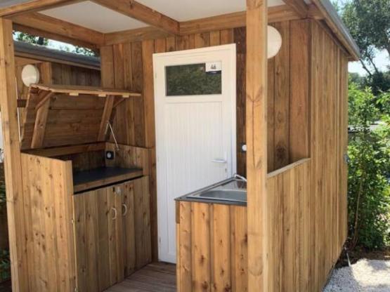 Stellplatz Sanitärausstattung Verleih + Strom 10A