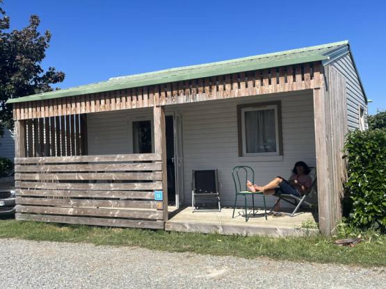 Chalet Essentiel 2 Zimmer + überdachte Terrasse + wifi