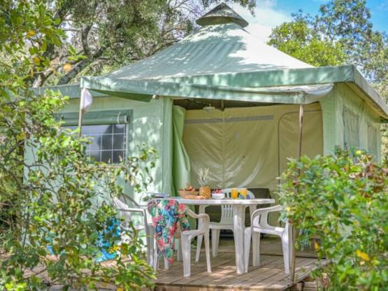 Segeltuchbungalow - Standard 16m² (2 Schlafzimmer - kein Bad)
