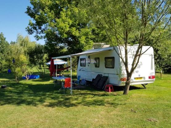 Parcelas Confort Plus (electricidad 16A + agua)