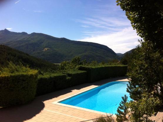 Mobilheim 34m² Confort Sun Roller Jaipur - 3 Zimmer  - TV - überdachte Terrasse