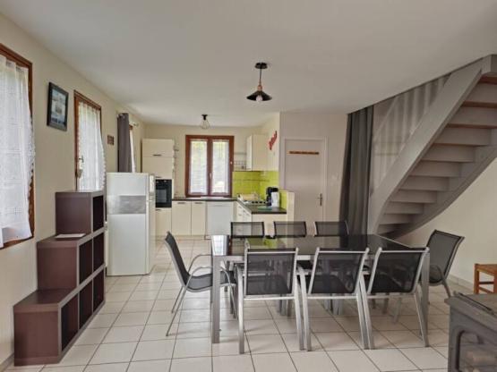 Landhaus mit privater Terrasse und Garten