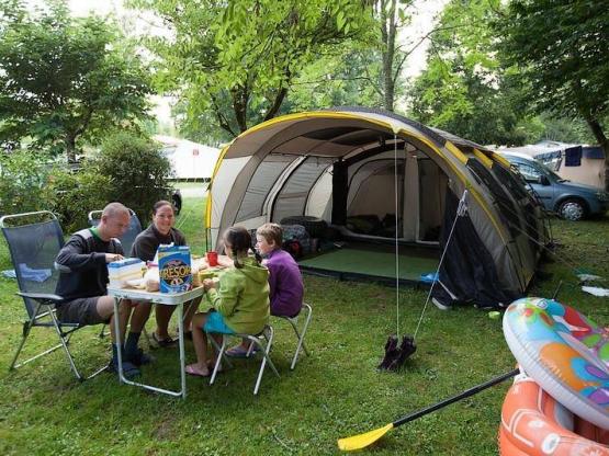 Stellplatz Comfort mit strom 10 Amp