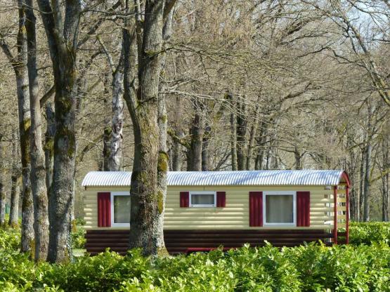 Planwagen 20m² 1 Zimmer - ohne sanitäre Anlagen