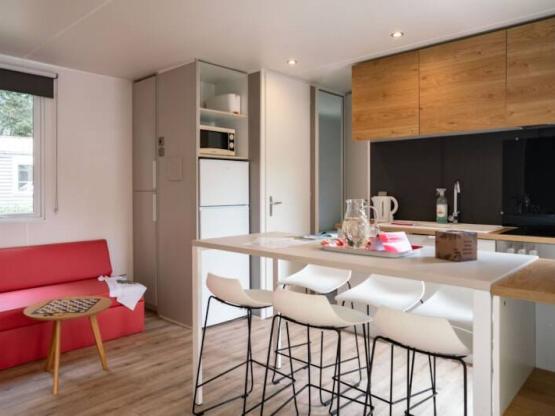 MOBILHEIM - 3 Zimmer - 1 Badezimmer - RIVIERA - 33 m2 -