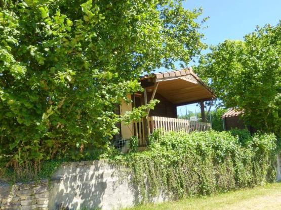 Chalet Standard 25m²  2 volwassenen en 2 kinderen-  overdekt terras 10m² - zonder privé sanitair