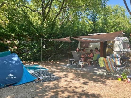 Pitch Comfort XL Tent/Van/Caravan/Motorhome (electricity included)