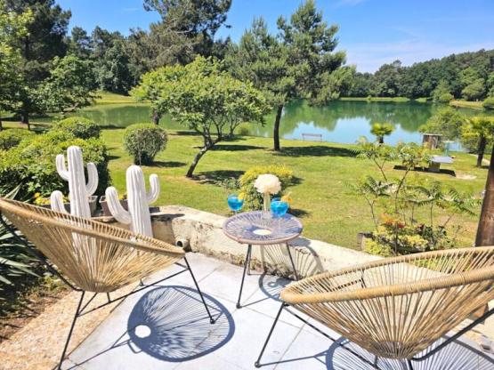 Premium Stellplatz – Seeblick