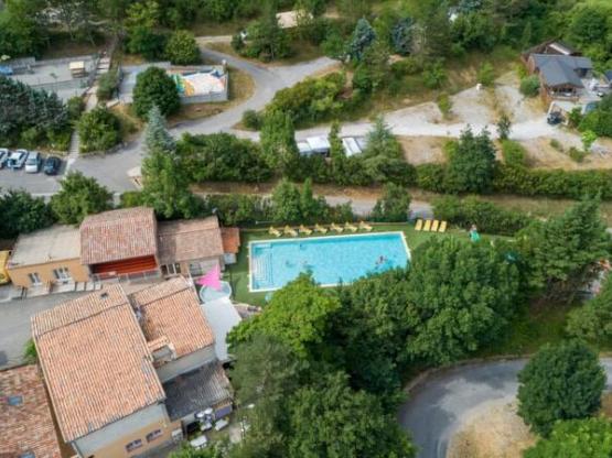 Chalet Prestige 75m² - Jacuzzi - 2 Badezimmer