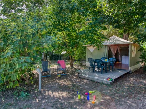 Tente Bungalow Standard  16m² (2 kamers) - zonder privé sanitair