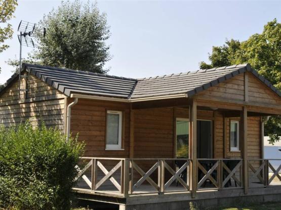 Hütte Confort 3 Zimmer 35m² + Terrasse + TV