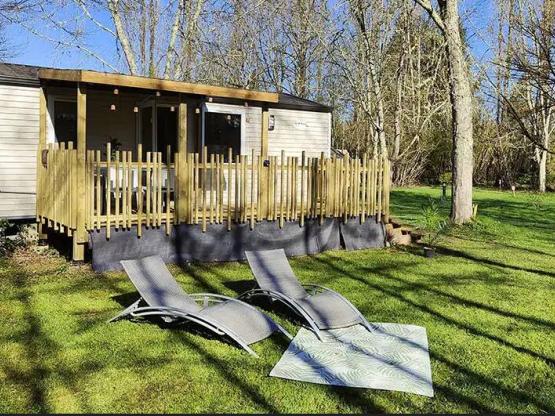 Mobilheim Le Chêne (2 Schlafzimmer) - Am Fluss - Renoviert im 2024