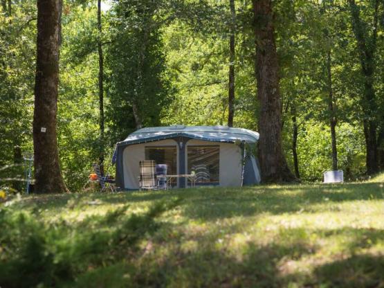 Stellplatz: Auto + Zelt/Wohnwagen oder Wohnmobil