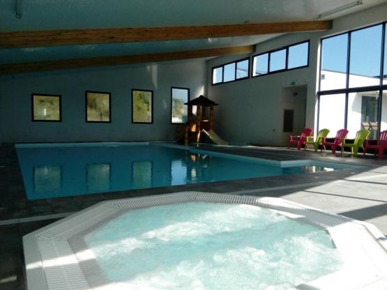 Mobilheim Grand Confort 27m² / 2 Zimmer - Halbüberdachte Terrasse