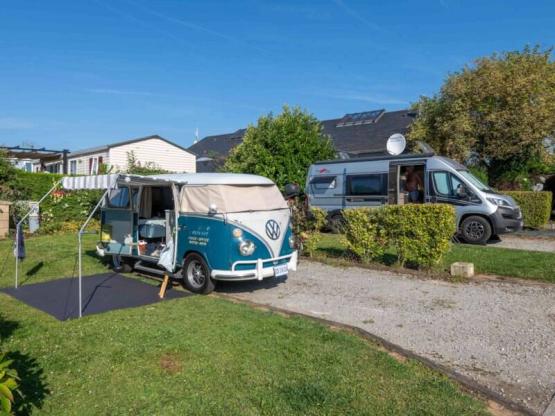 Pitch camping-car only+ electricity + vehicle