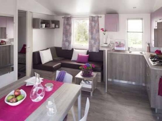 PREMIUM 3 Zimmer hölzerne Terrasse + Vordach