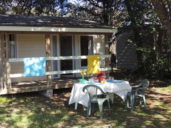 Chalet ECO 27m² (2 Zimmer - Überdachte Terrasse ) + TV