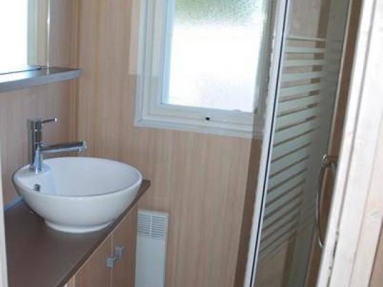 Chalet CANNELLE Grand confort avec überdachte Terrasse 12m² : Camping