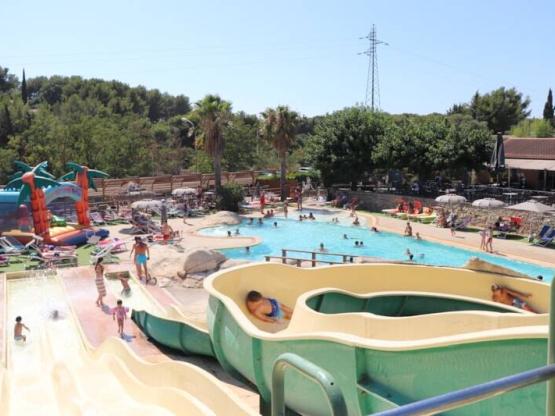 Stellplatz Confort + Fahrzeug  Strom 10A