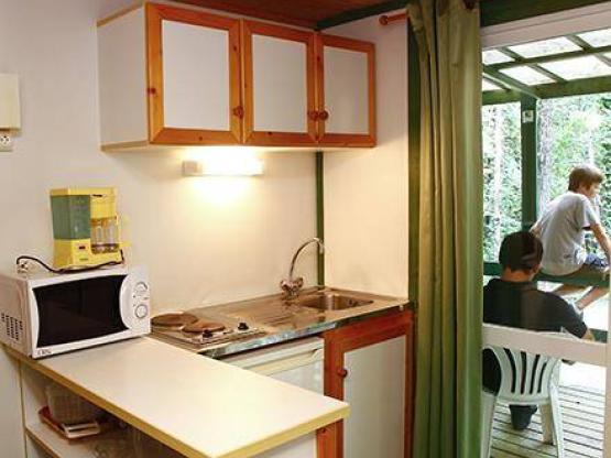 BUNGALOW Classic 4pers 30m² überdachte Terrasse 2 Zimmer