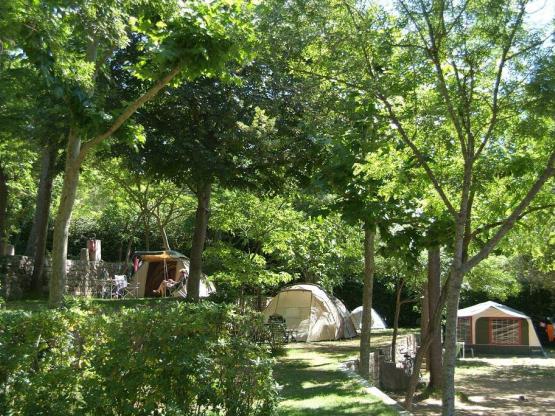 Parcela Nature (sin electricidad) -Cuerdas/barra de tiro de 7 m como máximo incluidas