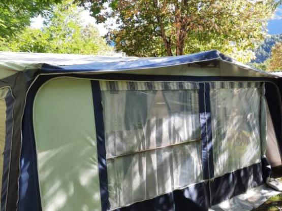 Wohnwagen 2 Schlafzimmer  - ohne Wasser und Sanitäranlagen