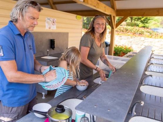 Stellplatz, inklusive 2 Personen, Strom und Auto