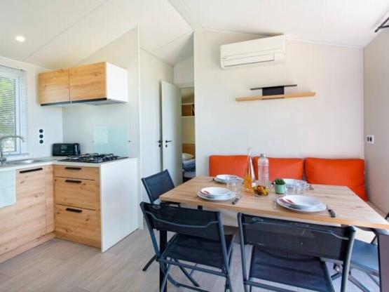 Mobilheim ~33m² - Teilweise Meerblick - 3 Zimmer + Klimaanlage