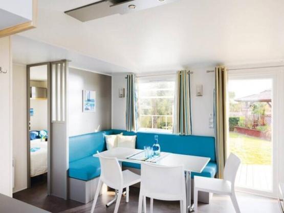 Mobile home Standard 31m² (3 bedrooms) + TV +  sheltered terrace 18m²