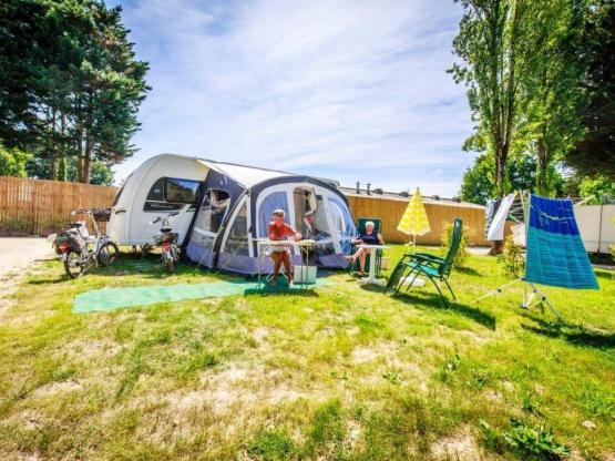 Access Stellplatz - 80m² 1 Auto + Strom